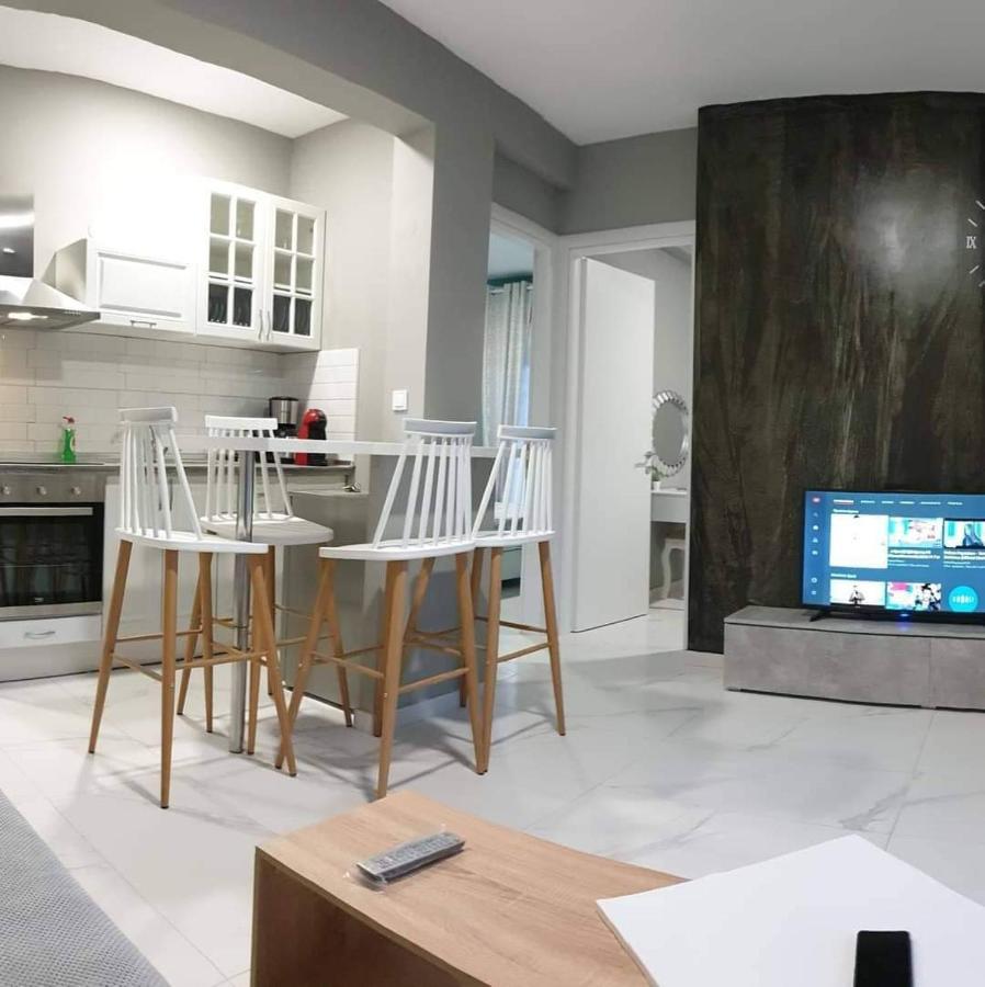 Diamond Lux Apartment PalaiónTsiflíkion Kültér fotó